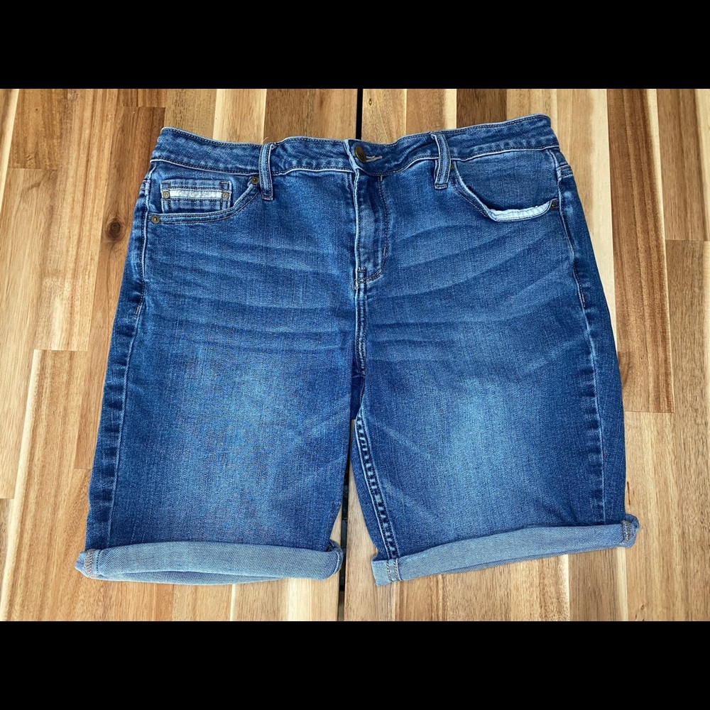 Calvin Klein Bermuda shorts